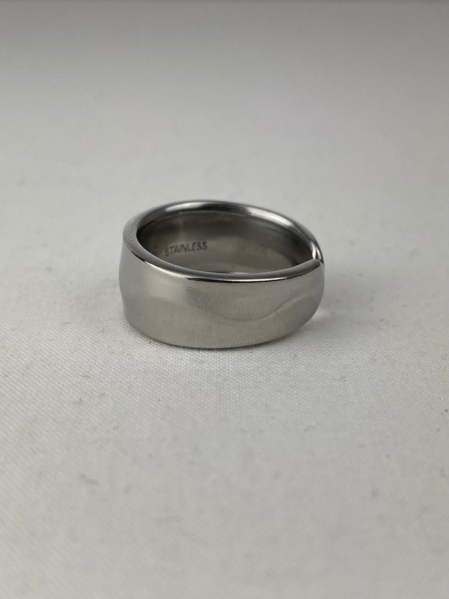 'Flow' Ring