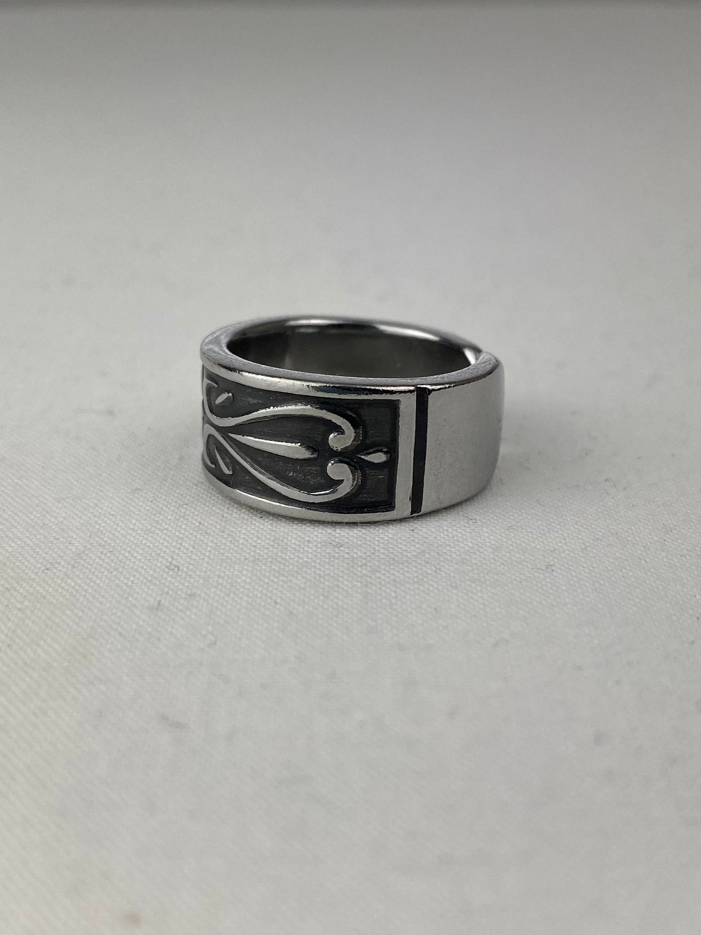 'Atlantis' Ring