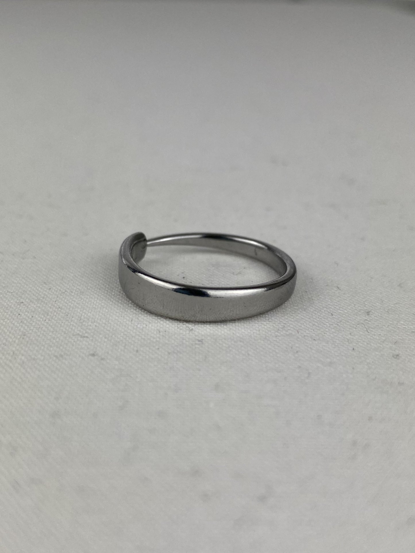 'Squared' Slim Ring