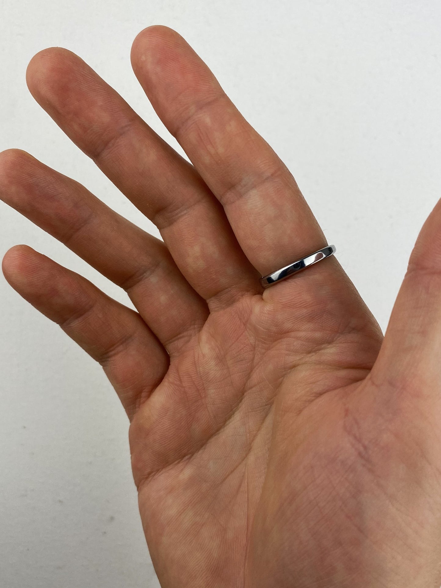 'Bladed' Slim Ring