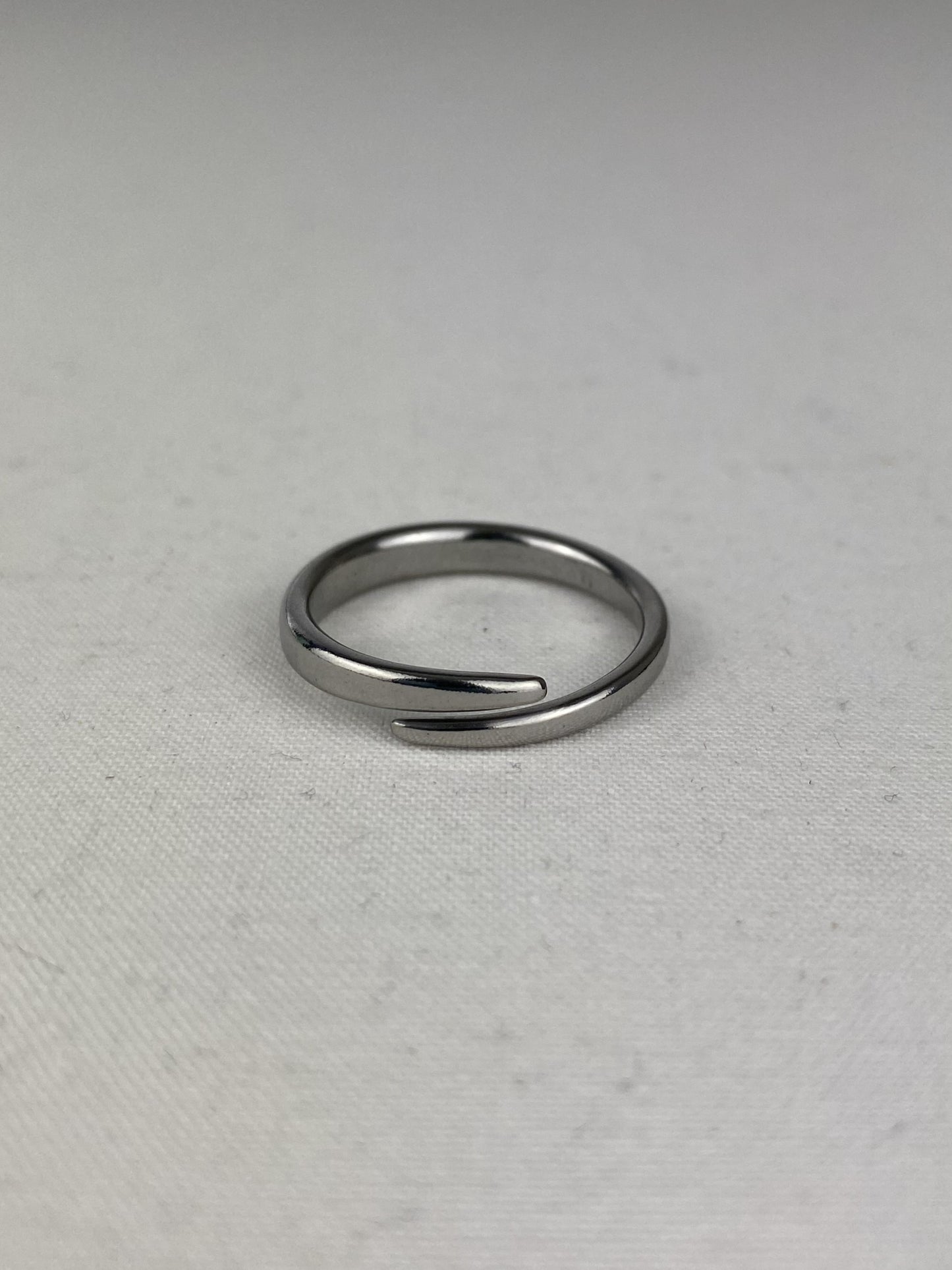 'Parallel' Slim Ring
