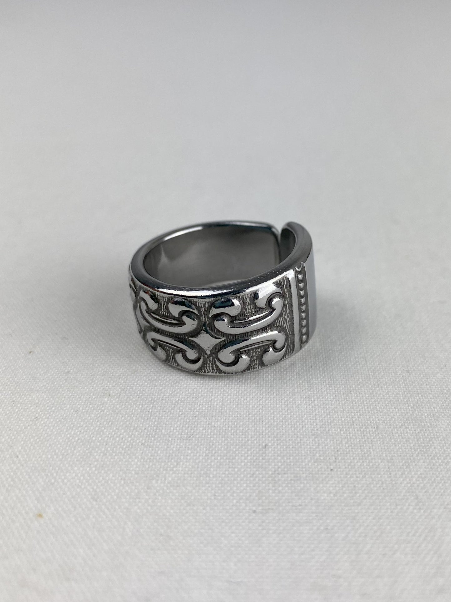 'Ornate' Ring
