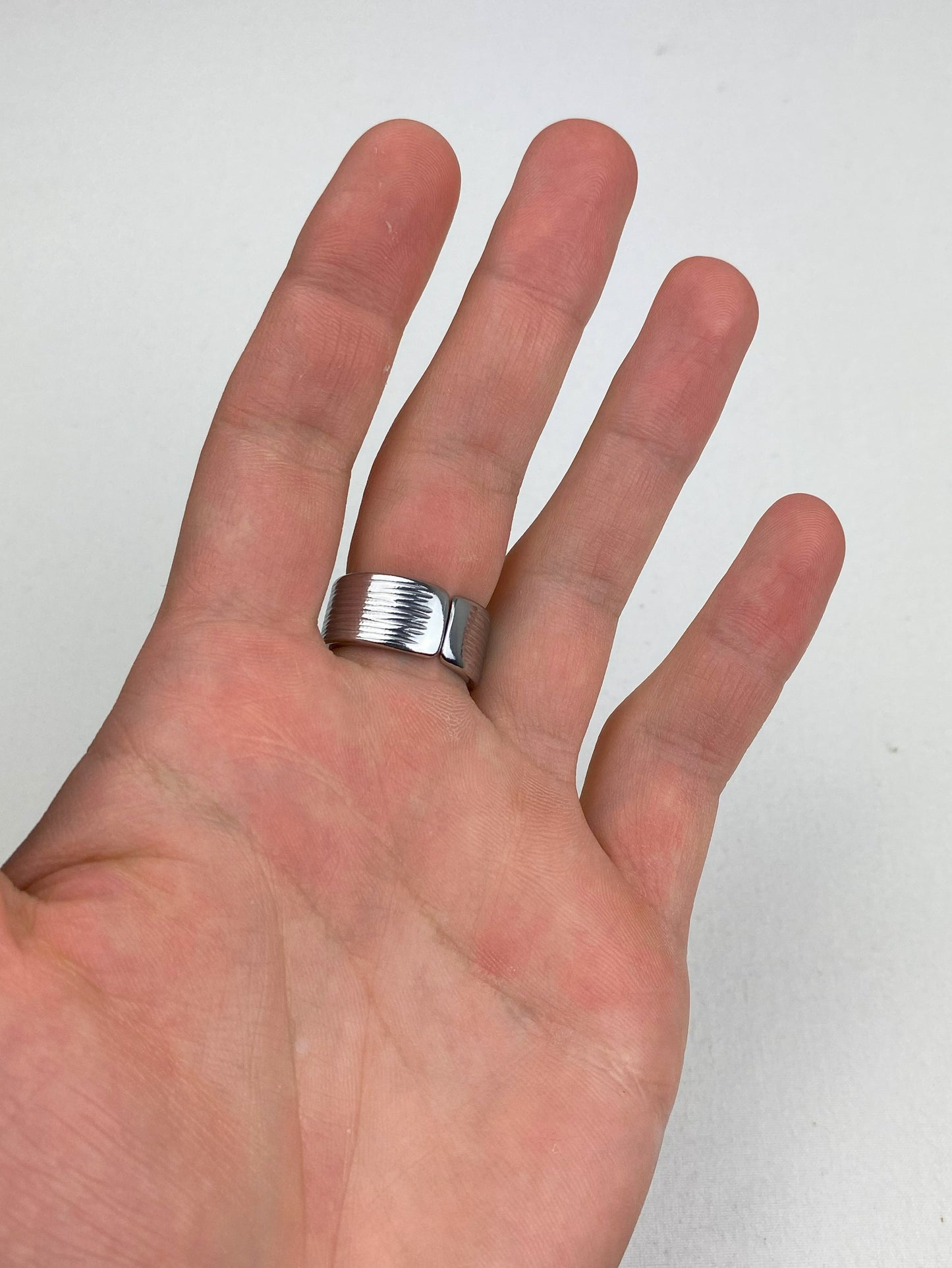 'Ripples' Ring