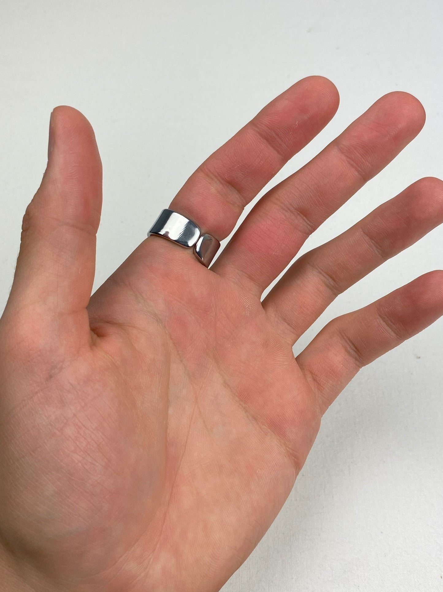 'Smooth Shine' Ring