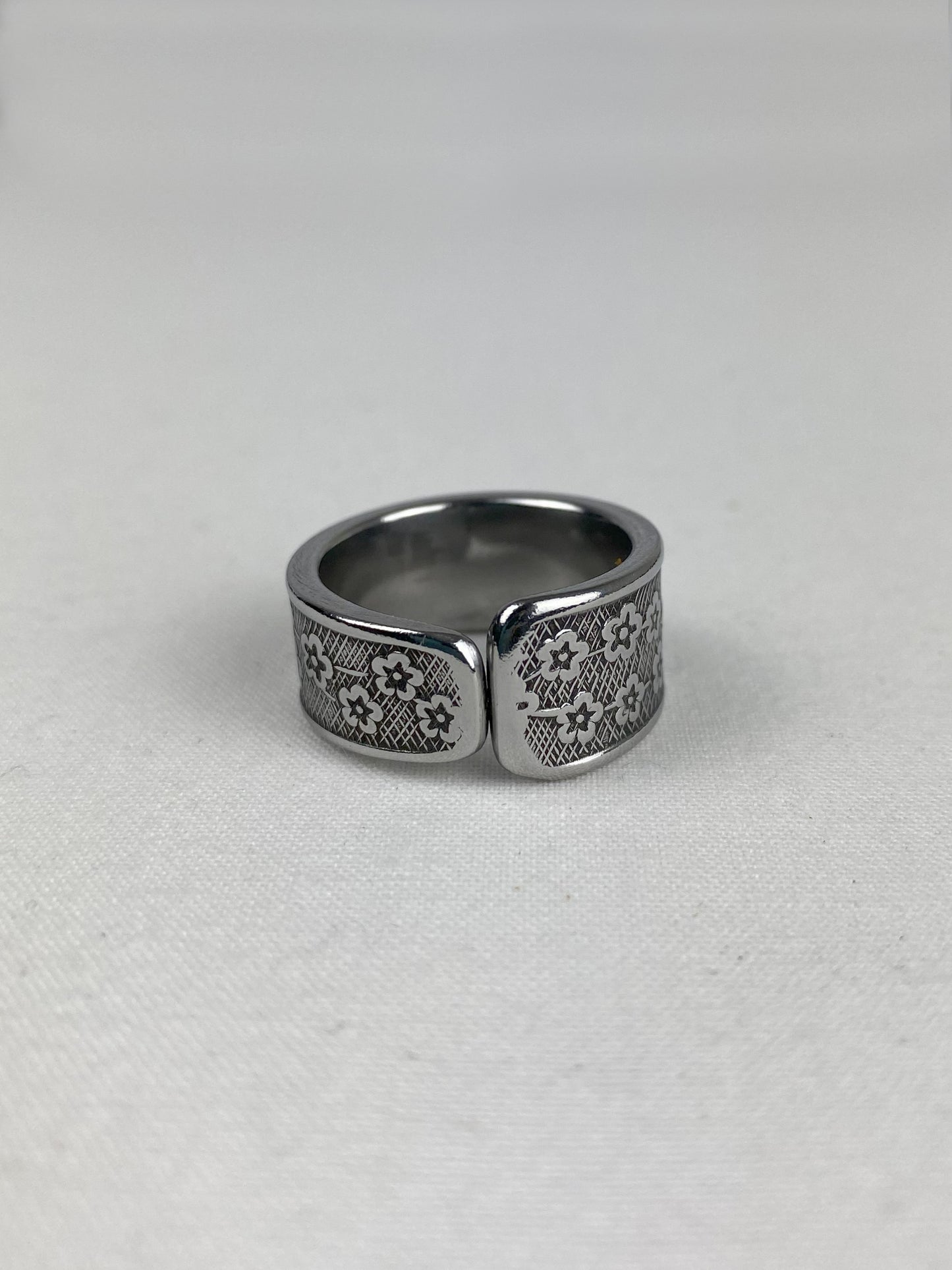 'Floral Bloom' Ring