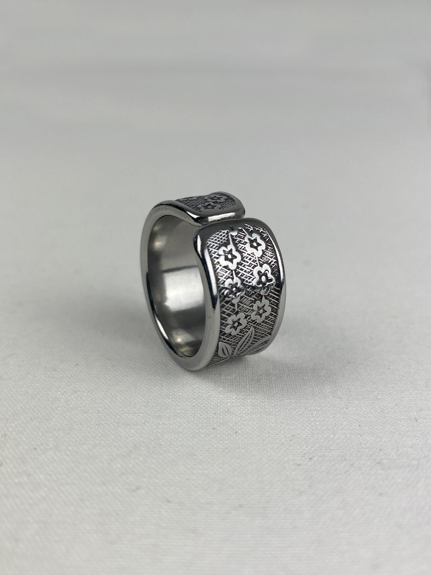 'Floral Bloom' Ring