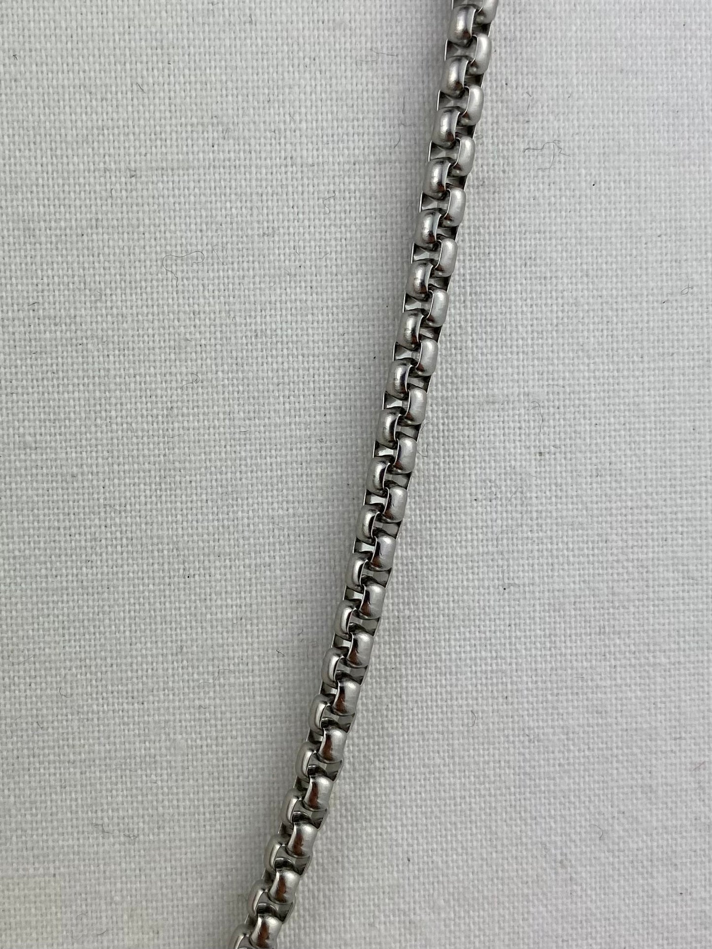 Burly Box Necklace - Stainless Steel