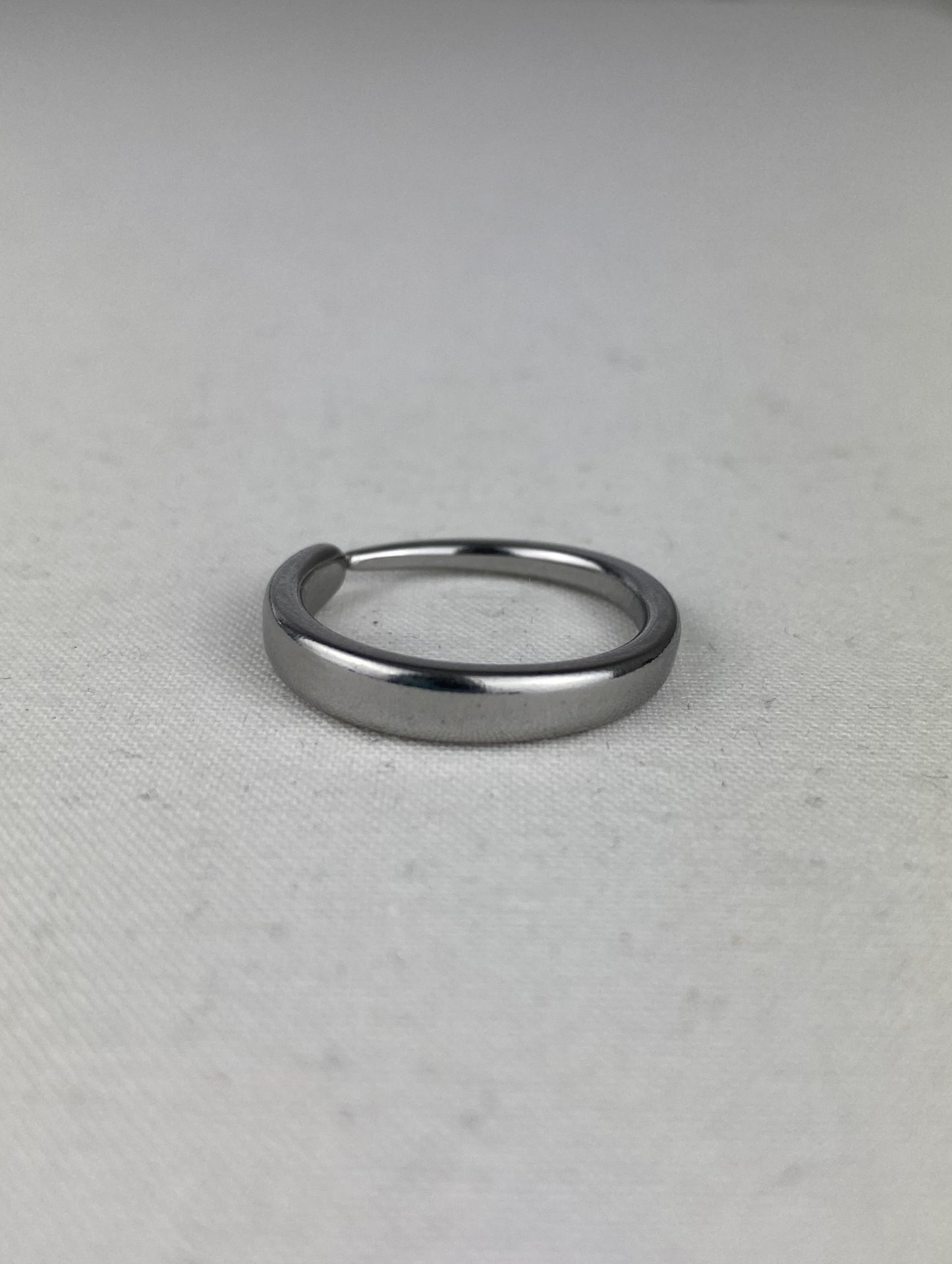'Rounded' Slim Ring